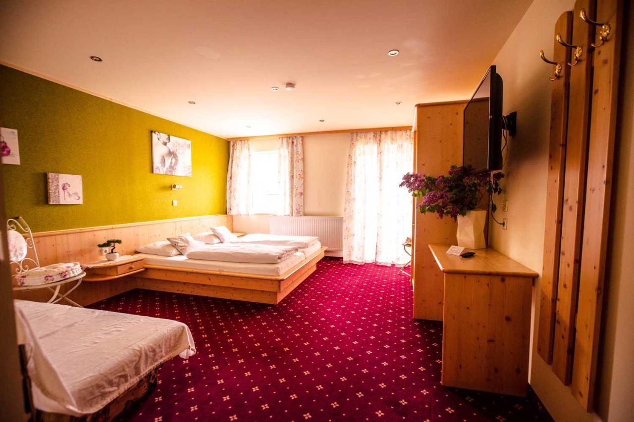 Hotel Wintergarten Schladming Bagian luar foto